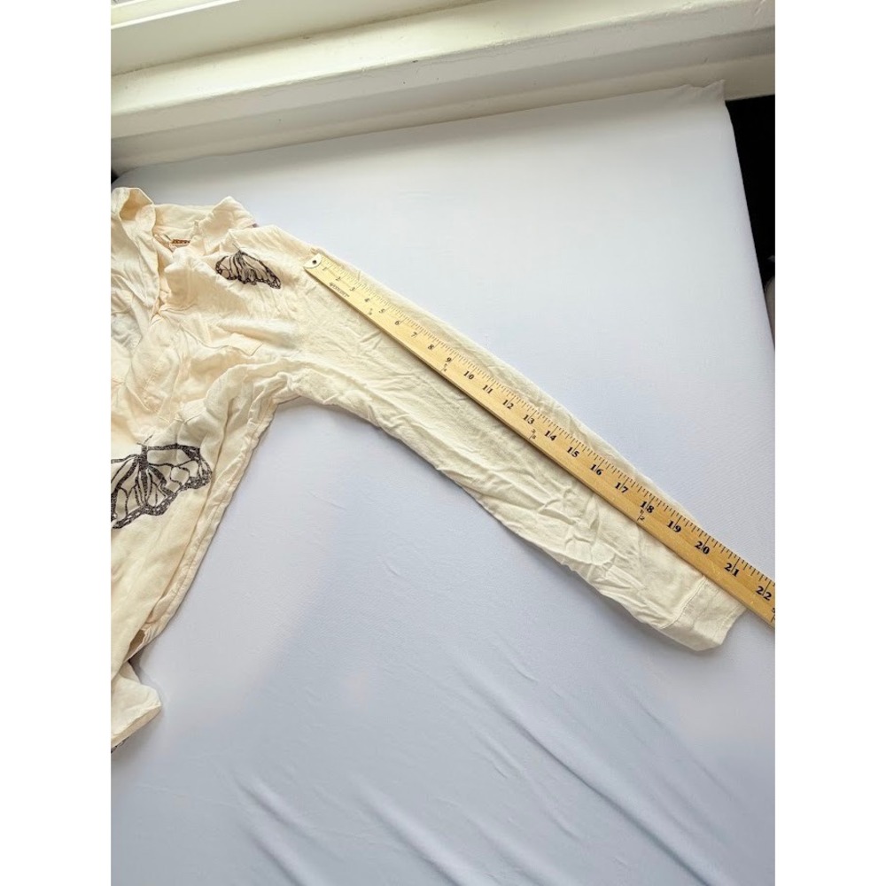 Lane Lloyd for Pilcro Anthropologie Butterfly Graphic Button Down Shirt Cream M - Picture 7 of 8